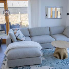 Lakefront Luxury Holiday Retreat With Cozy Loft