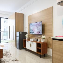 Paisan Homes, a studio BnB at the Loftel, Ruaka
