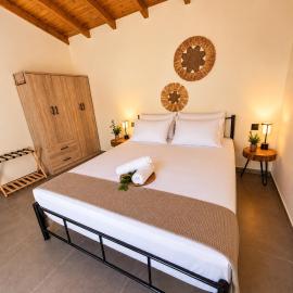 LemonTreesHouses 1 Peaceful Stay Near Athens Airport & Rafina Port
