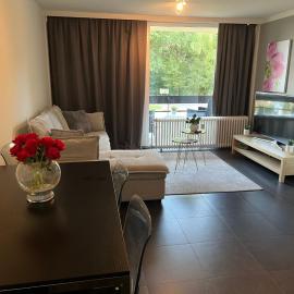 Modern apartment near Aachen Dreilndereck, hotel in La Calamine