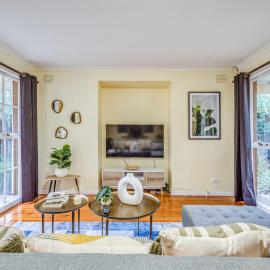 StayAU Cozy Family Comfort Vibrant WIFI 5BRM Glen, hotel in Glen Waverley