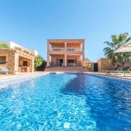 Villa San Jordi Ibiza Ses Salines, hotel in Sant Jordi