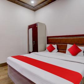 Hotel O Neelkanth