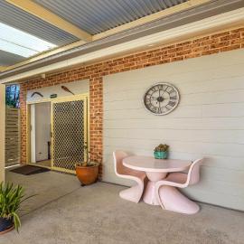 'Berkeley Studio' by HolidayCo، فندق في Berkeley Vale