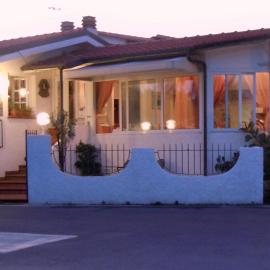 Ca' del Mar, hotell sihtkohas Imperia