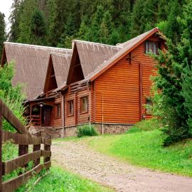 River Side Retreat, hotel in Slavske