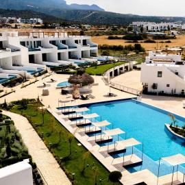 Mykonos Homes - Private Jacuzzi & Mountain View Apartment 4 by Azur Prime, Hotel in Bahçeli