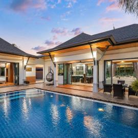 Fully Renovated Pool Villa Kanya 3 Bedrooms, Hotel in Ban Saiyuan (1)