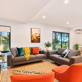 TheTree House Hobart Sleeps 8-2 Bath
