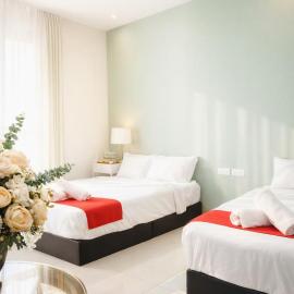 Night Queen Express Hotel KLIA T1 and KLIA T2