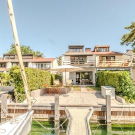Villa entière dans marina privée