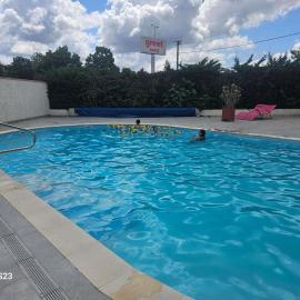 Greet Hôtel Castres Saix、Saixのホテル