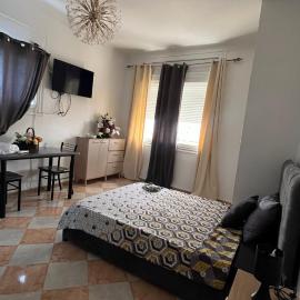 Apartment Algiers Centre, hotel di LʼAgha