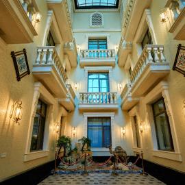 ISKANDAR Hotel