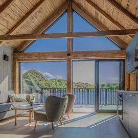 Skårvågen Oceanfront Lodge