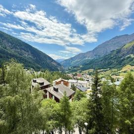 Hotel Regina Terme, hotel u gradu 'Leukerbad'