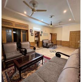 4Bdr Spacious Hill View Central E 11 TV Netflix