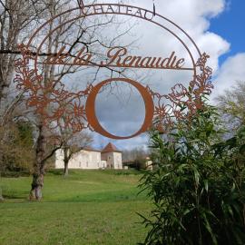 Château de La Renaudie, hotel a Saint-Privat-des-Prés
