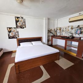 Rewa Homes, hotel em Handia
