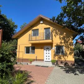 Casa Andrea, hotel em Otopeni
