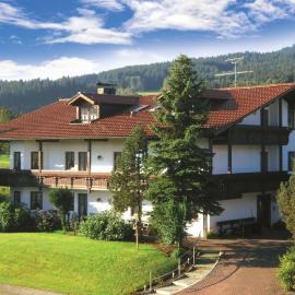 Gasthof-Pension-Kraus, viešbutis mieste Achslachas