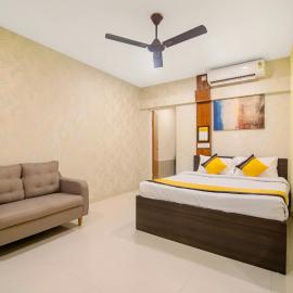 Itsy Hotels Queens Residency