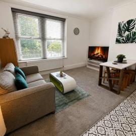 Renovated First Floor 1- Bed Flat