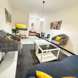 MaDiq Beach Apartment