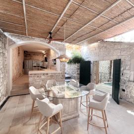 Casa Gojave - Authentic Hvar House with Garden