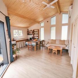 Chalet Ø2 - lumineux et climatisé - proche plage, hotel in La Brée-les-Bains