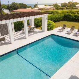 Oleander Villa 2 BR, hotell i Cedar Grove