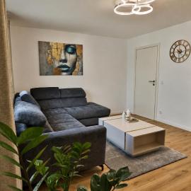 BeLux Apartment, hotel u gradu Felbah