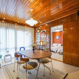 Woody-Mood, hotel i Millak-tong