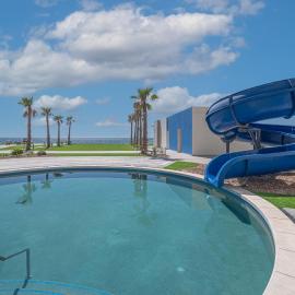 Studio on the 10th Floor in Encantame Soleil with a King Bed for Two