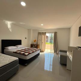 Gralojamiento, hotell i Zarate Isla