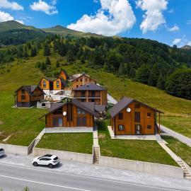 Jelovica Bungalows, hotel i Berane