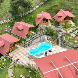 La Arboleda Oxapampa Lodge, готель у місті Охапампа