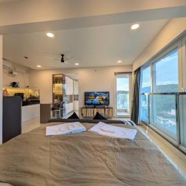 Modern Hill-View Studio • Work-Friendly • Pashan