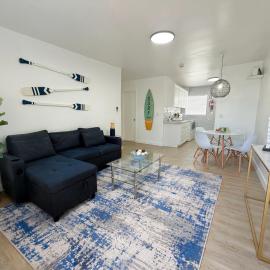 Luxury House with delightful beach Style, hotel in Dania Beach