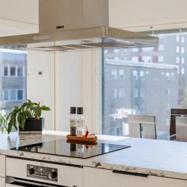Borg Riverside 3BR, Sauna, Balcony, City Central