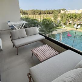 Sadia Beach & Pool Luxury Apartment