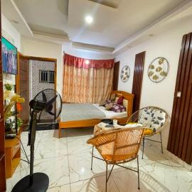 Studio meublé les étoiles: Bingerville şehrinde bir otel