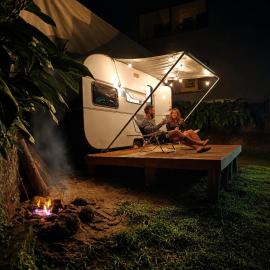Trailer Home - Na Onda do Ze - 300m da Praia, Hotel in Ubatuba
