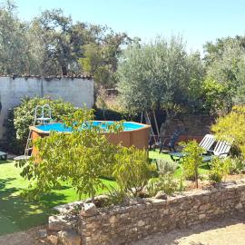Casa Raiz Guest House & Retiro, hotel in Ferreira do Zêzere