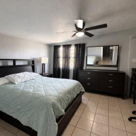 Entire 3 bedroom House Near Lee Trevino