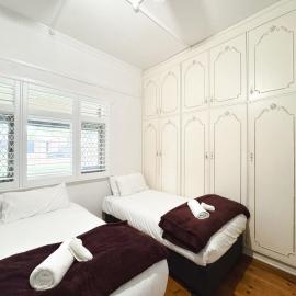 Charming Old Bungalow House with 14 Beds