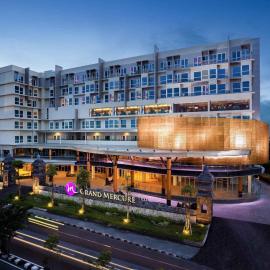 Grand Mercure Yogyakarta Adi Sucipto, hotel u Yogyakarti