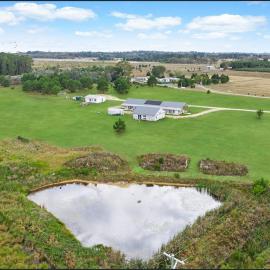 Cottonvale Country Lodge، فندق في Cotton Vale