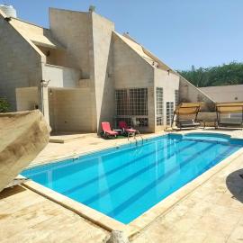 Al Amal Farm & Chalet شاليه و مزرعة الامل