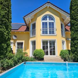 Ferienwohnung Renner, hotel a Falkenfels